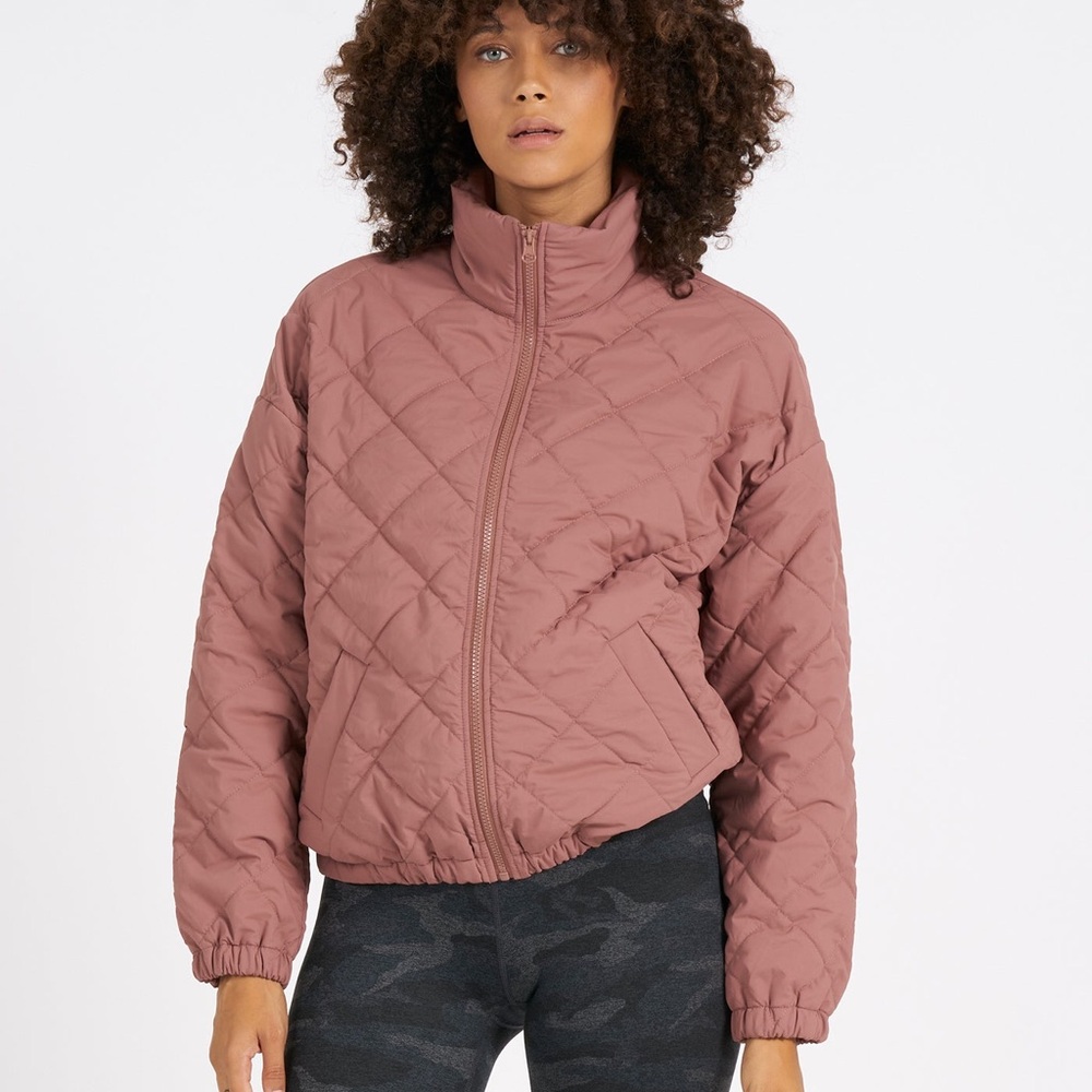 Vuori Terracotta Echo Insulated Bomber - Picture 3 of 11